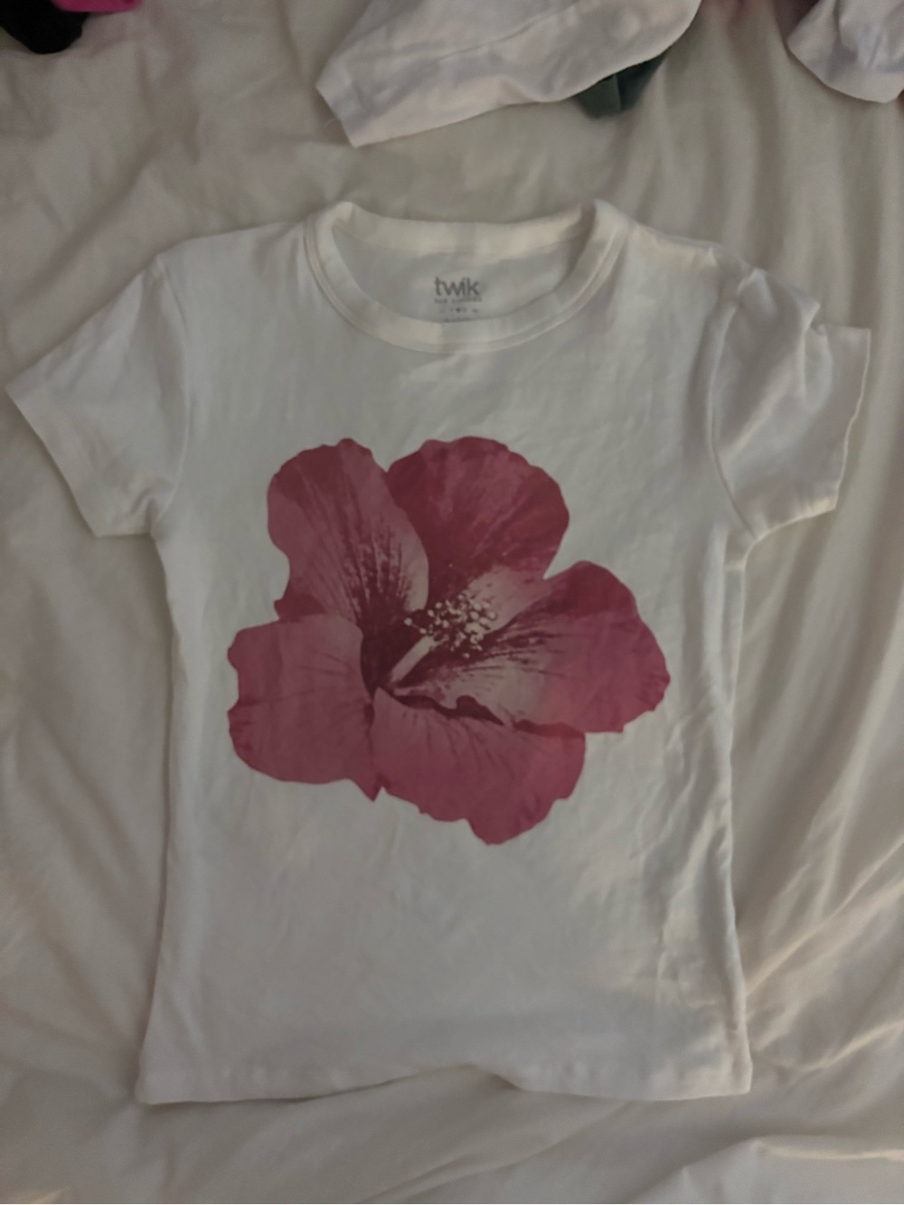 Simons White Short-Sleeve Tee with Pink Floral Print